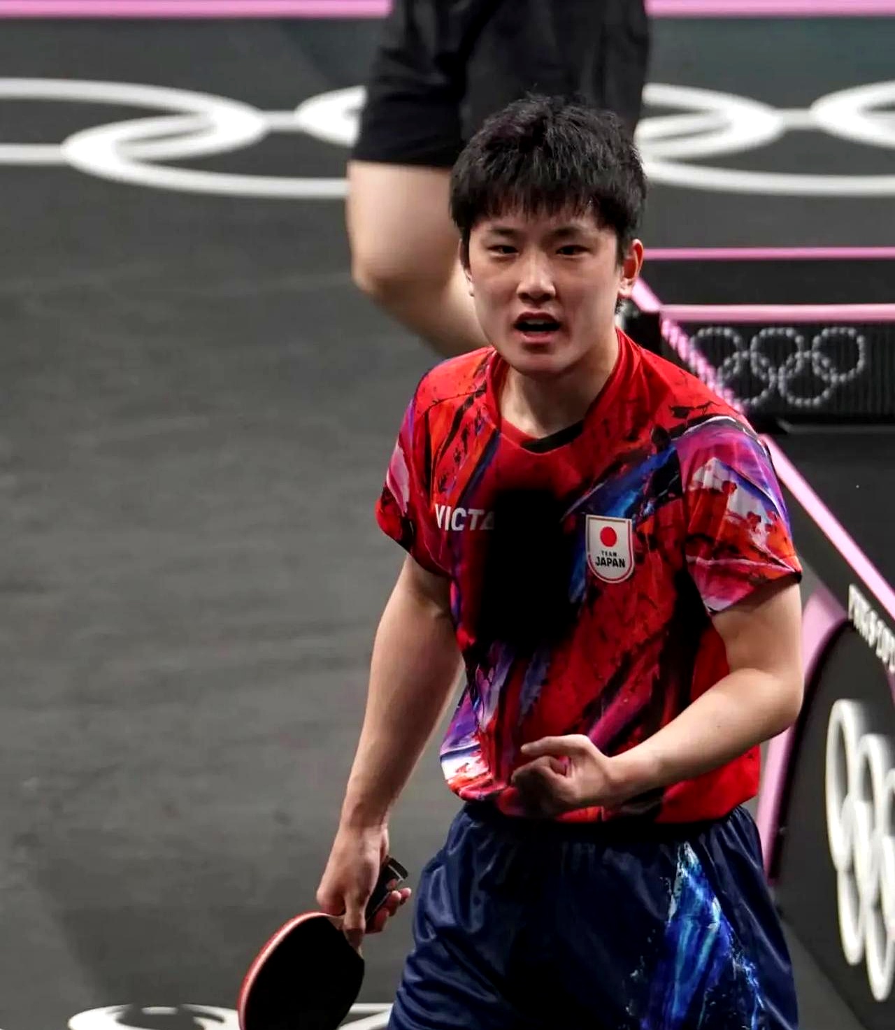 瑞典队险胜葡萄牙队，张本智和高光表现