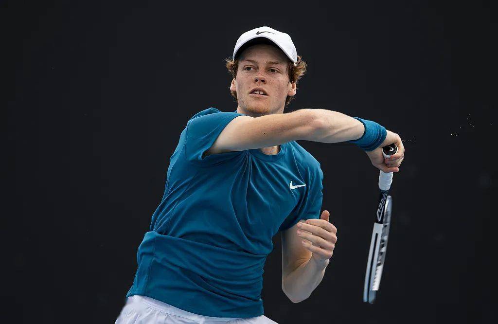 乌拉圭横扫多特蒙德，卡塞米罗状态火热