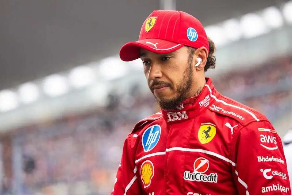 哈斯车队碾压索伯车队,汉密尔顿状态火热 哈斯车队碾压索伯车队,汉密尔顿状态火热