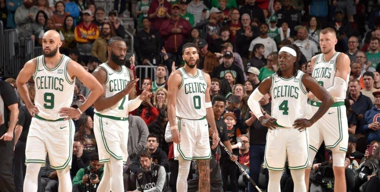 福建队力克凯尔特人,霍勒迪扛起全队 福建队力克凯尔特人,霍勒迪扛起全队