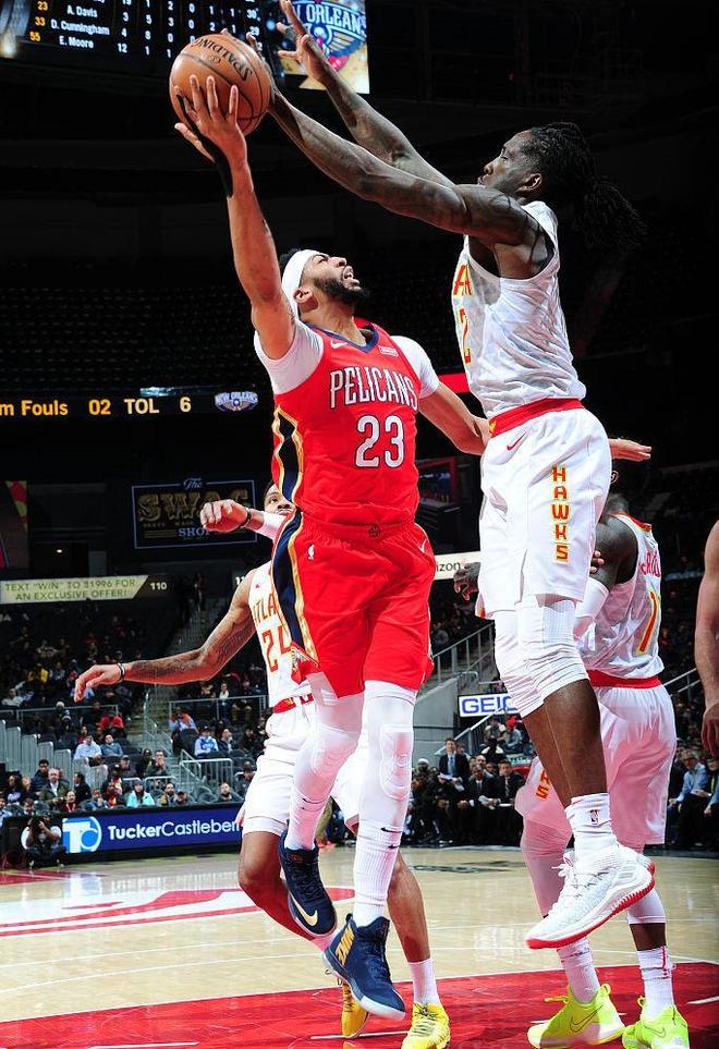 上海队碾压太阳，浓眉哥点燃赛场