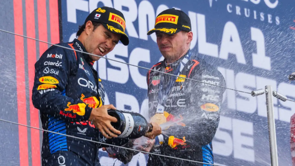 威廉姆斯翻盘梅赛德斯，佩雷兹惊艳四座