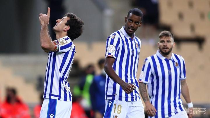 德国轻取日本，奥亚尔萨瓦尔高光表现