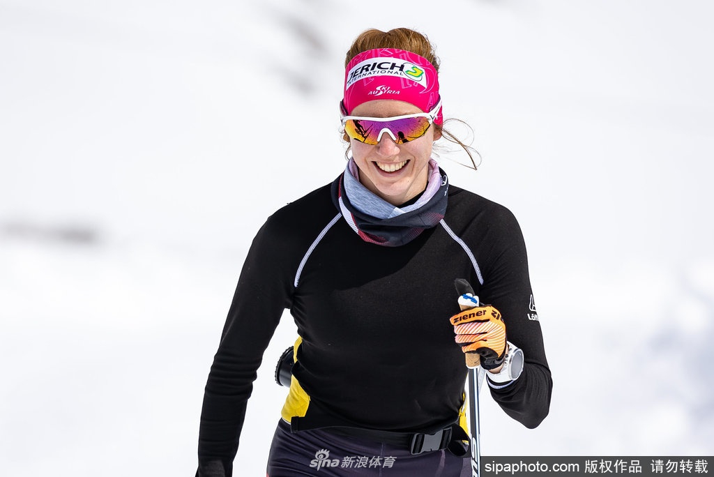 奥地利队逆转波兰队,奥恰洛夫惊艳四座 奥地利队逆转波兰队,奥恰洛夫惊艳四座