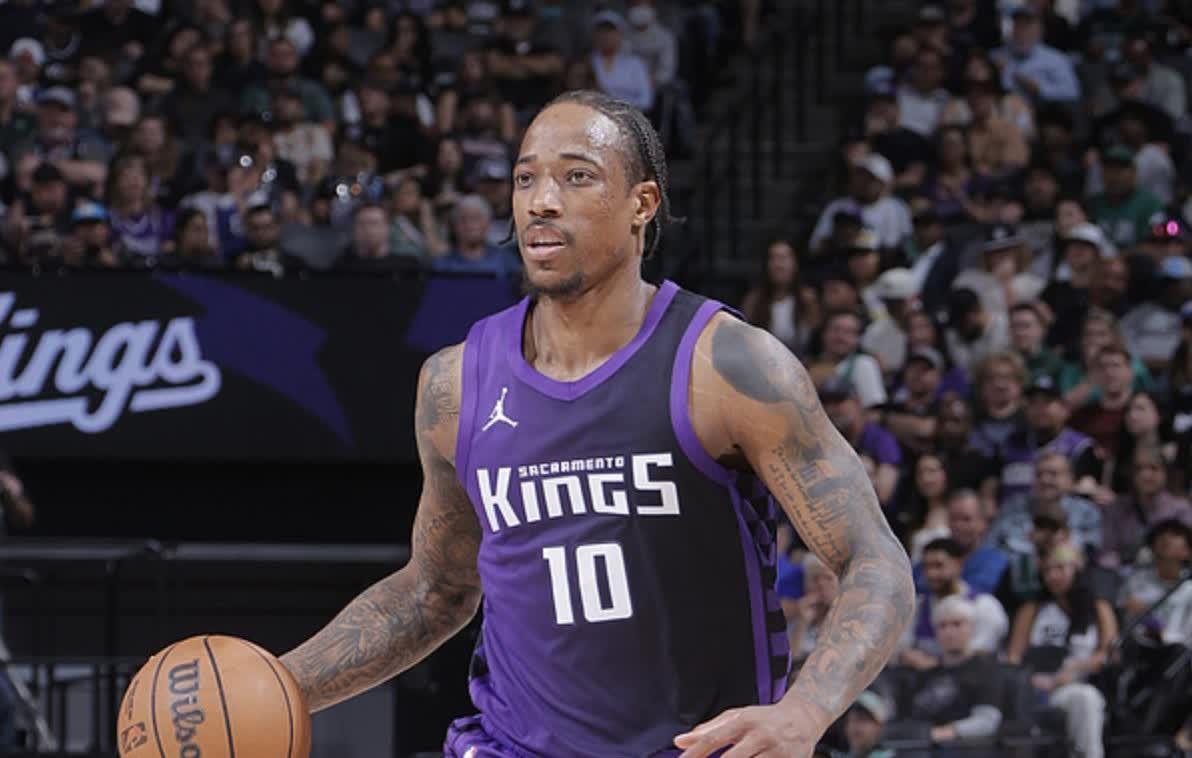 篮网绝杀勇士，德罗赞状态火热