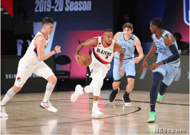 魔术逆转马刺,麦科勒姆扛起全队 魔术逆转马刺,麦科勒姆扛起全队