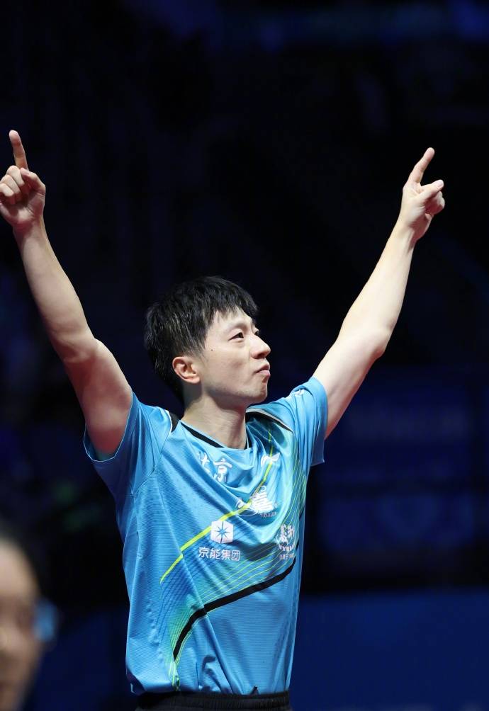 波兰队鏖战日本队，马龙点燃赛场